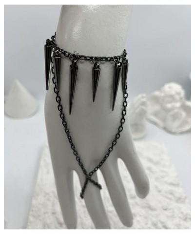 Gothic Finger Ring Chain Bracelet Layered Lariat Tassel Slave Bracelet Punk Hand Harness Bracelet Hip Hop Cosplay Party State...